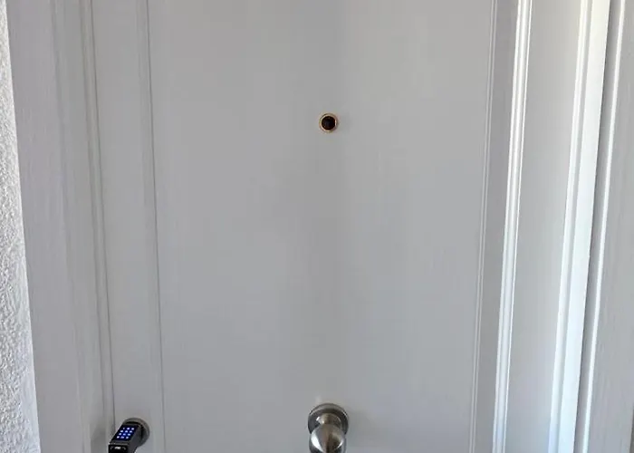 Estudio Tranquilo Cerca Del Mar. דירה *